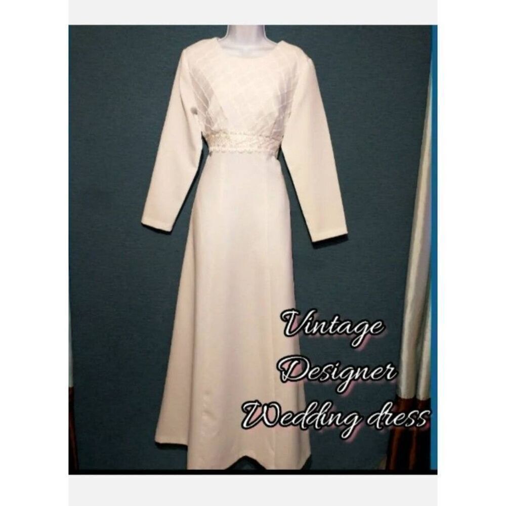 Amber VINTAGE Women's Size Small White Wedding Dress